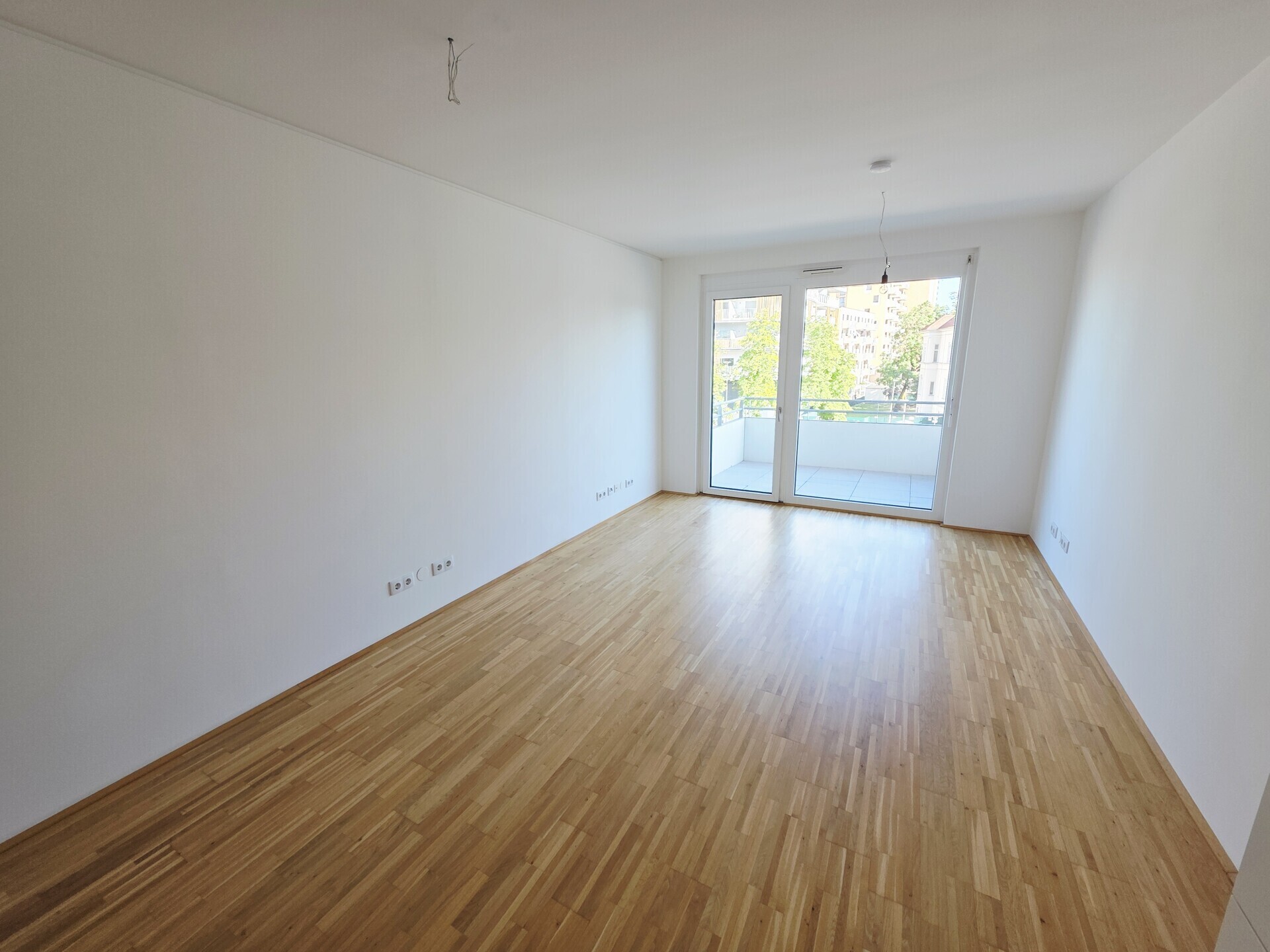 2,5 ZIMMER-WOHNUNG - 1.MONAT MIETFREI- MIT BALKON - 8020 Graz
