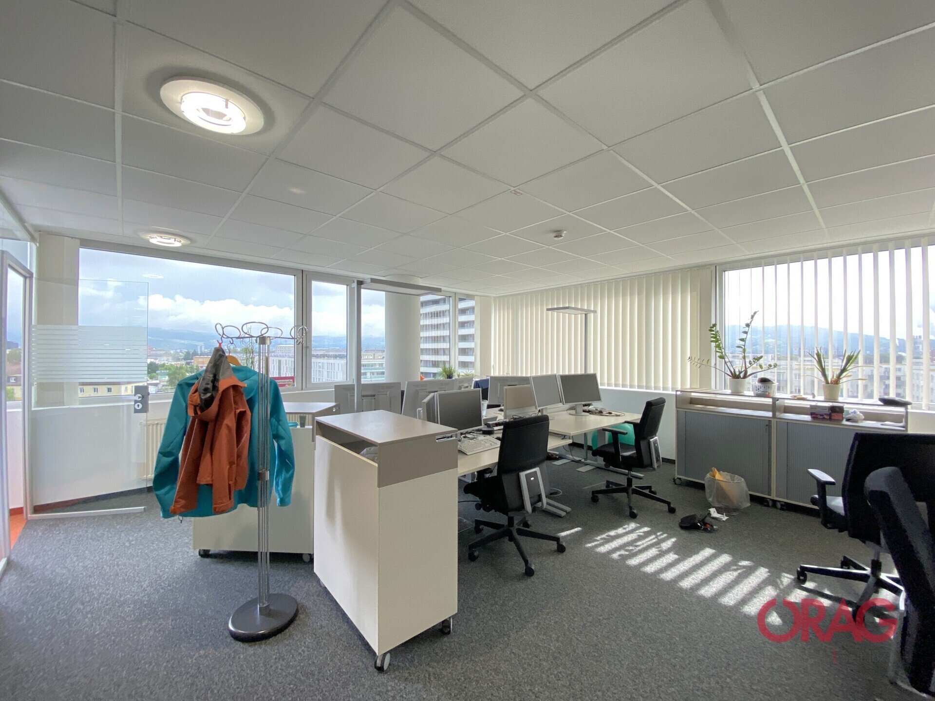 Großzügige & helle Büroflächen mit guter Infrastruktur