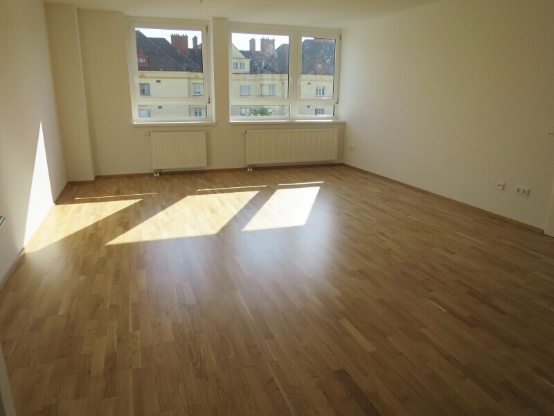 Great 2 room apartment for rent near Millenium City in 1200 Vienna