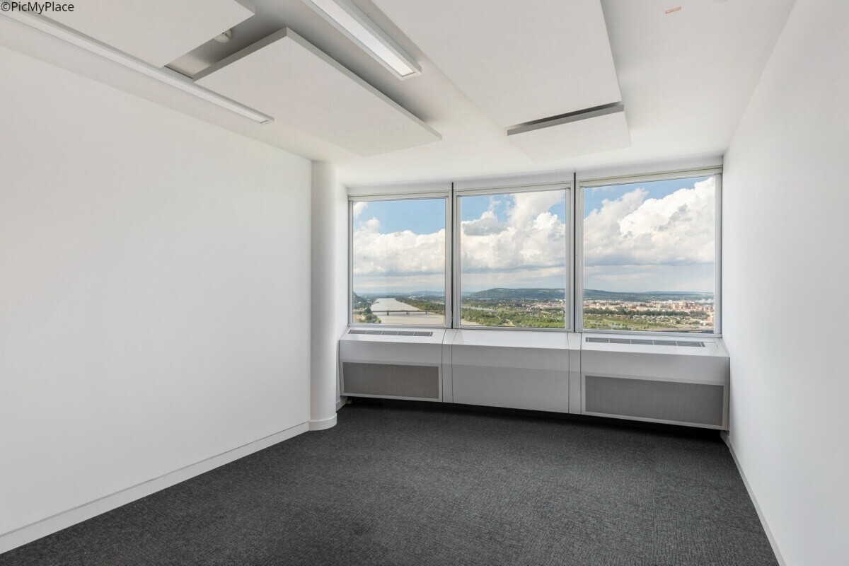 Offices for rent in the Millennium Tower, 1200 Vienna