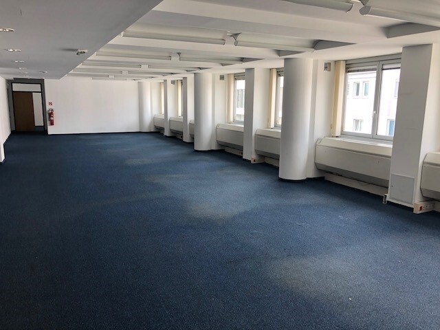 Office and business units for rent in an attractive office building in 1150 Vienna
