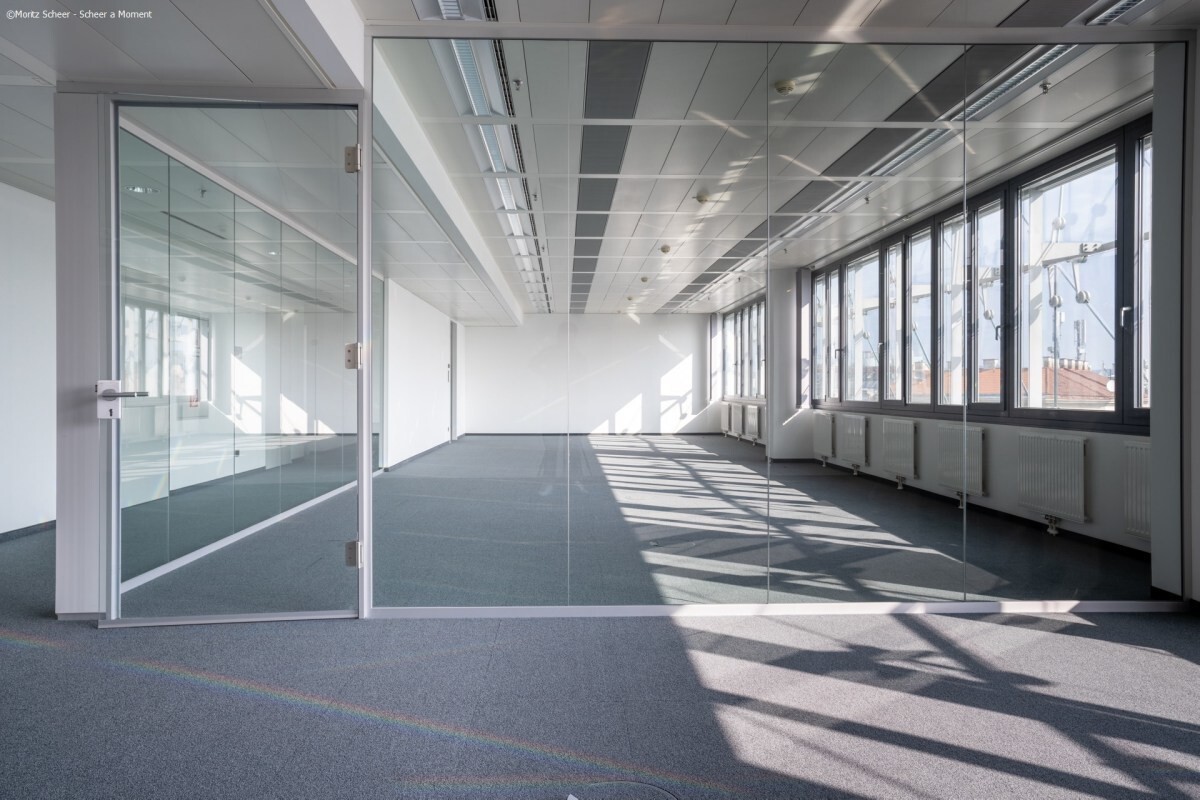 Flexible office space for rent at EURO PLAZA in 1120 Vienna