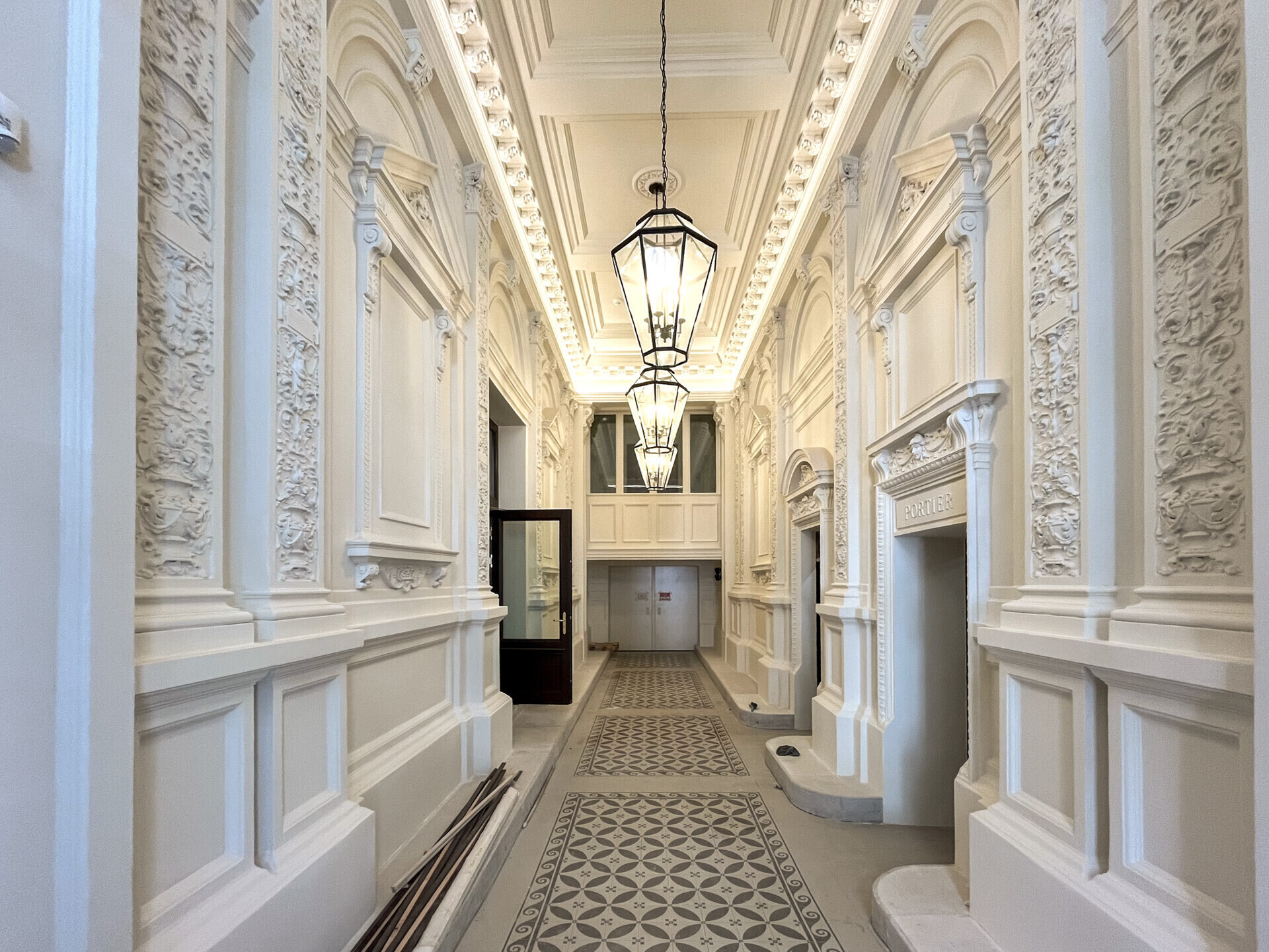 Refurbished 1 to 5-room apartments in an exclusive city center location - for rent for an indefinite period in 1010 Vienna