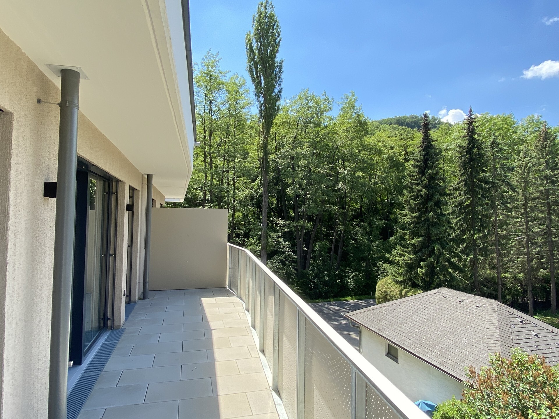 Wunderschöne und sonnige 3-Zimmer-Neubauwohnung mit Freifläche inkl. Wienerwaldblick - zu kaufen in 2391 Kaltenleutgeben