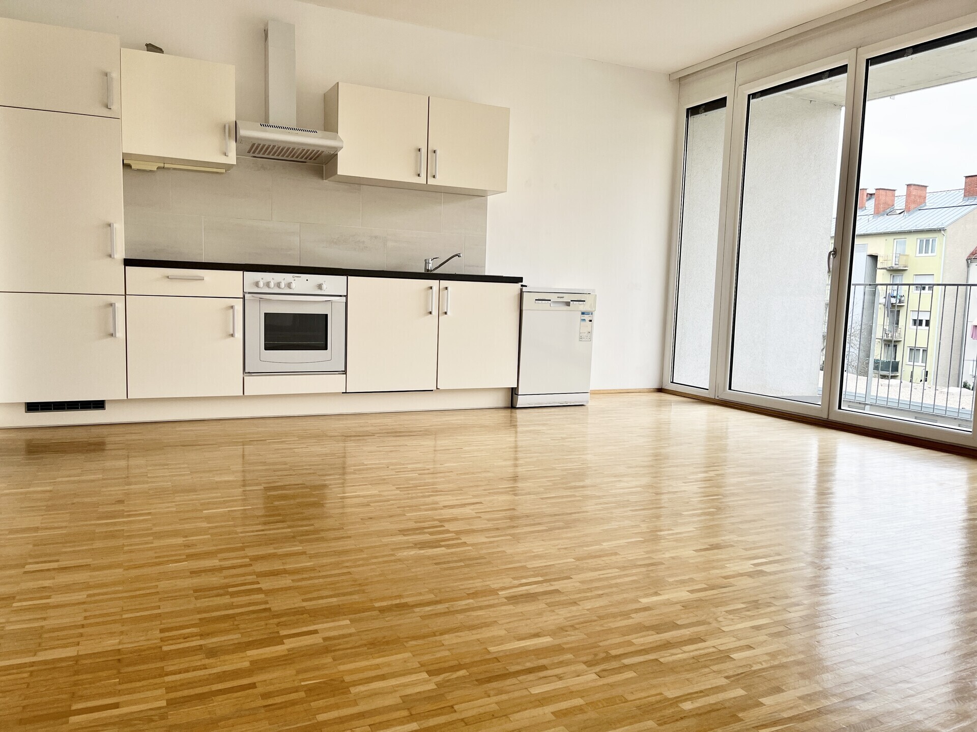 Tolle 3-Zimmer-Wohnung mit Balkon in 8020 zu mieten!