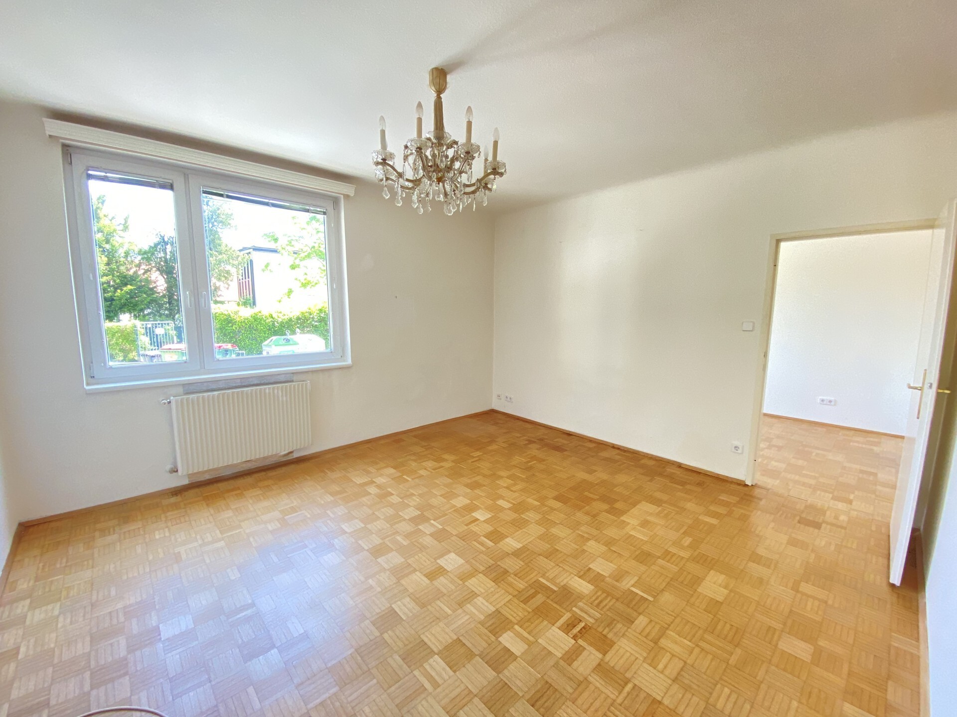 Sonnige 2-Zimmer-Wohnung mit Gestaltungspotential am Fuße des Nussbergs - zu kaufen in 1190 Wien