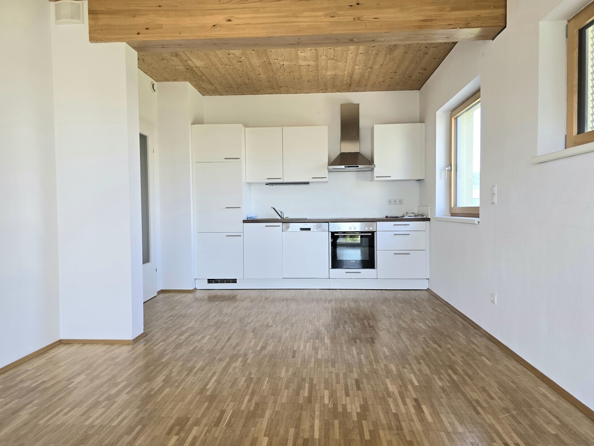Tolle Wohnung mit Balkon in 8053 Graz zu mieten!