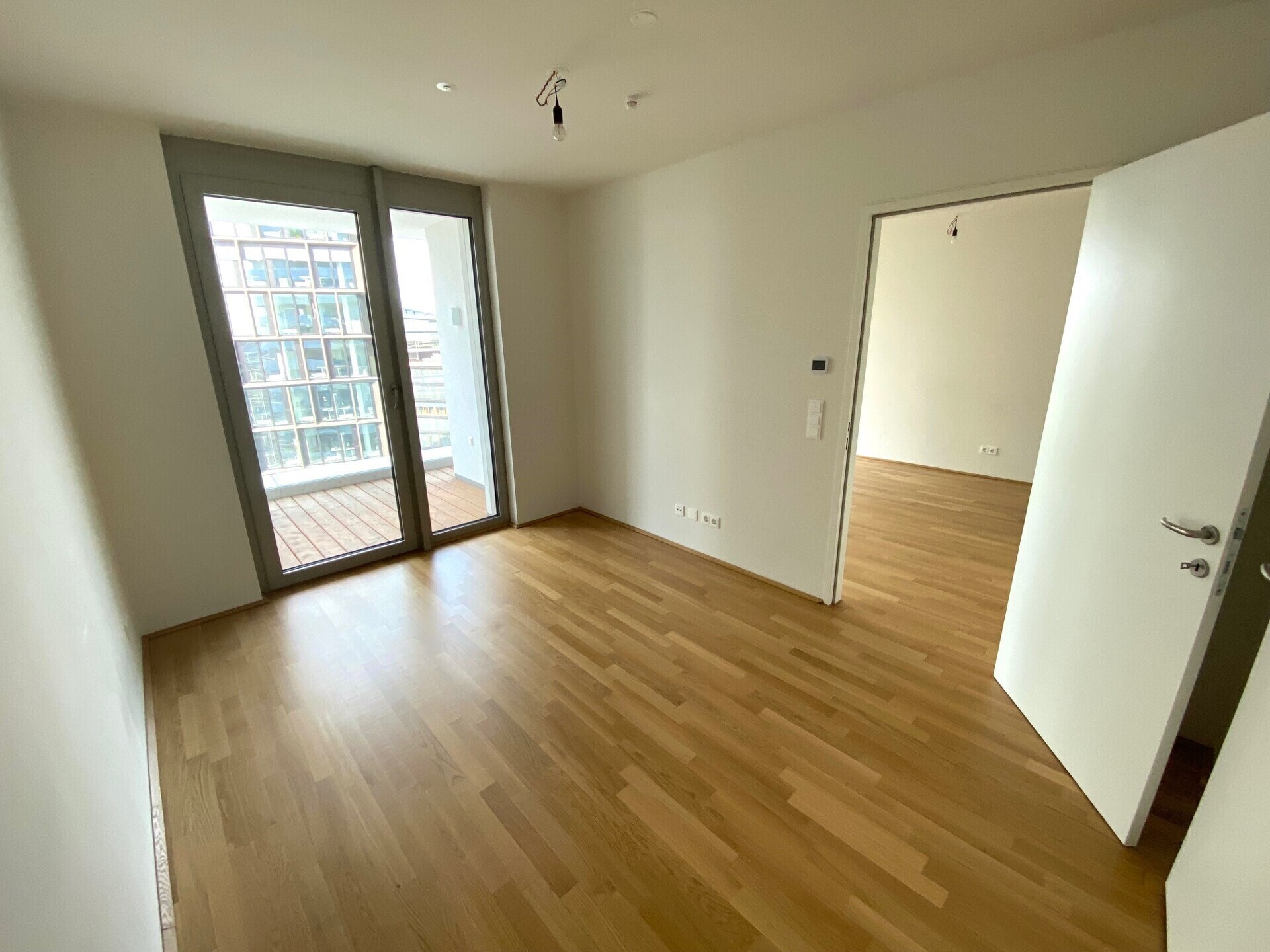 BelView Apartments: Top 2-Zimmer-Wohnung mit West-Freifläche im 10. OG zu mieten in 1100 Wien