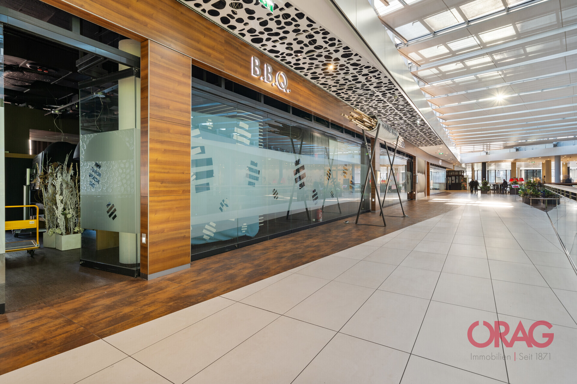 Multifunktionale Shop- oder Gastroflächen in der Twin Tower Mall
