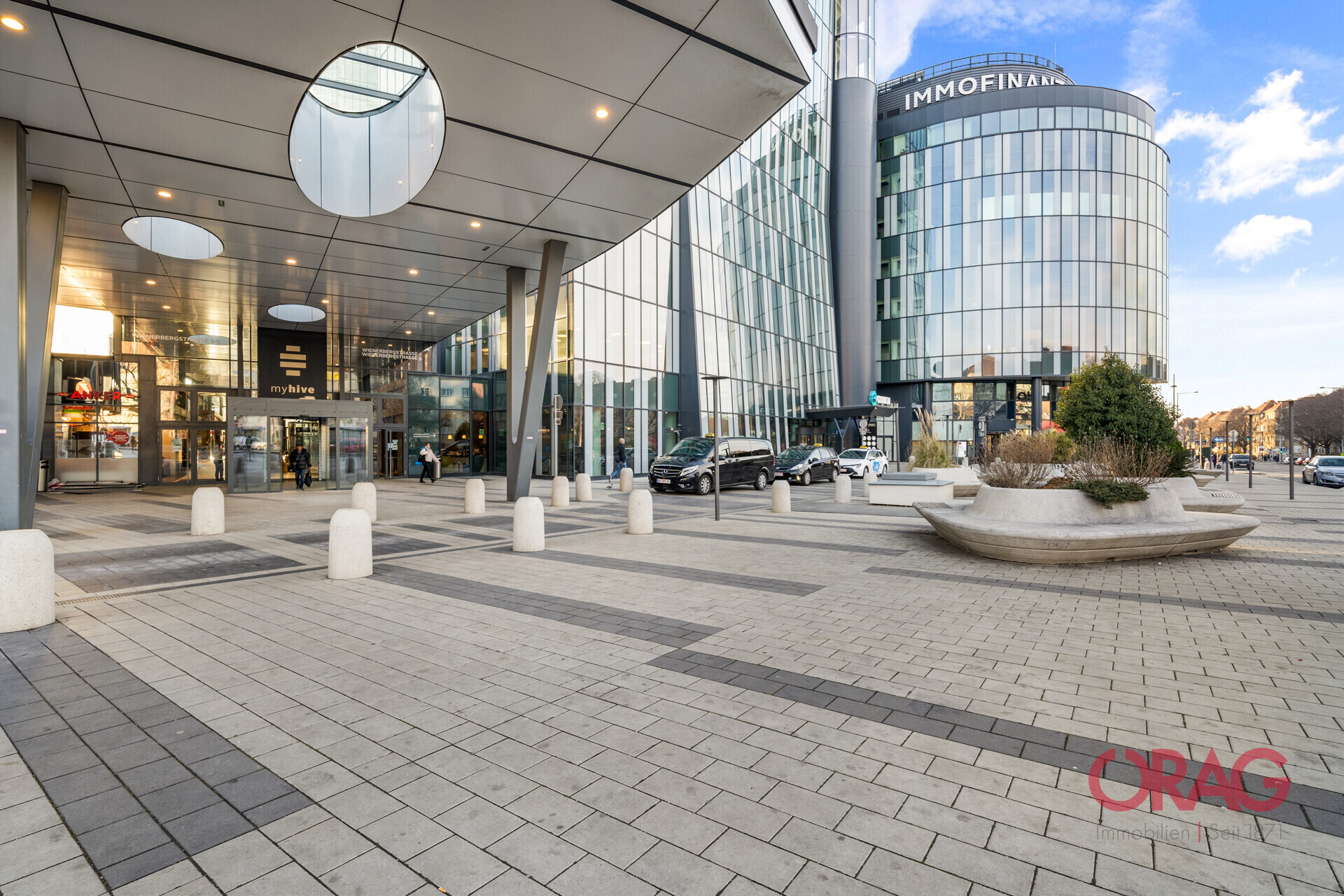 Multifunktionale Shop- oder Gastroflächen in der Twin Tower Mall