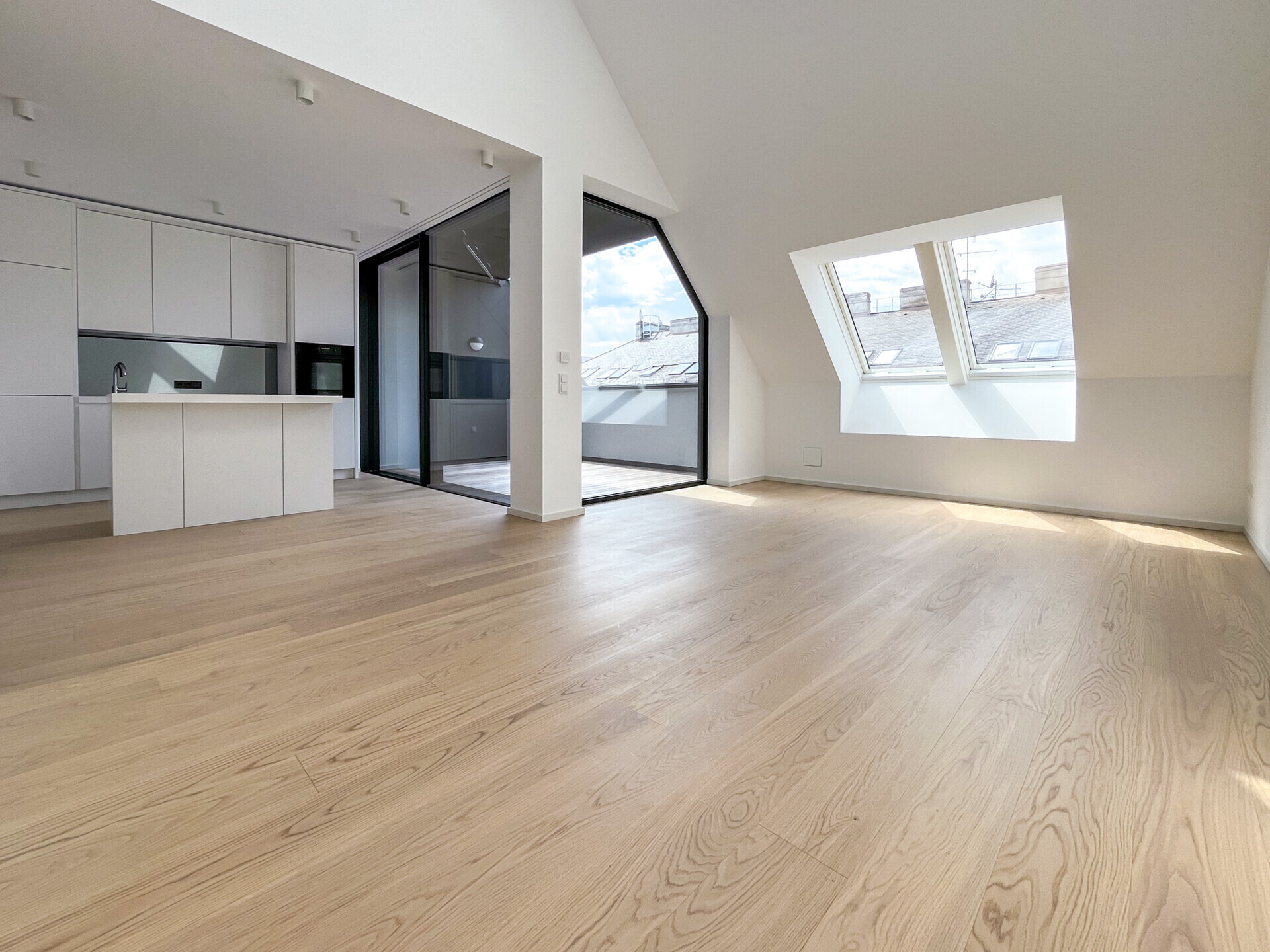 ERSTBEZUG: 4-Zimmer-Dachgeschoß-Maisonette-Wohnung mit 3 Terrassen – zu mieten in 1030 Wien