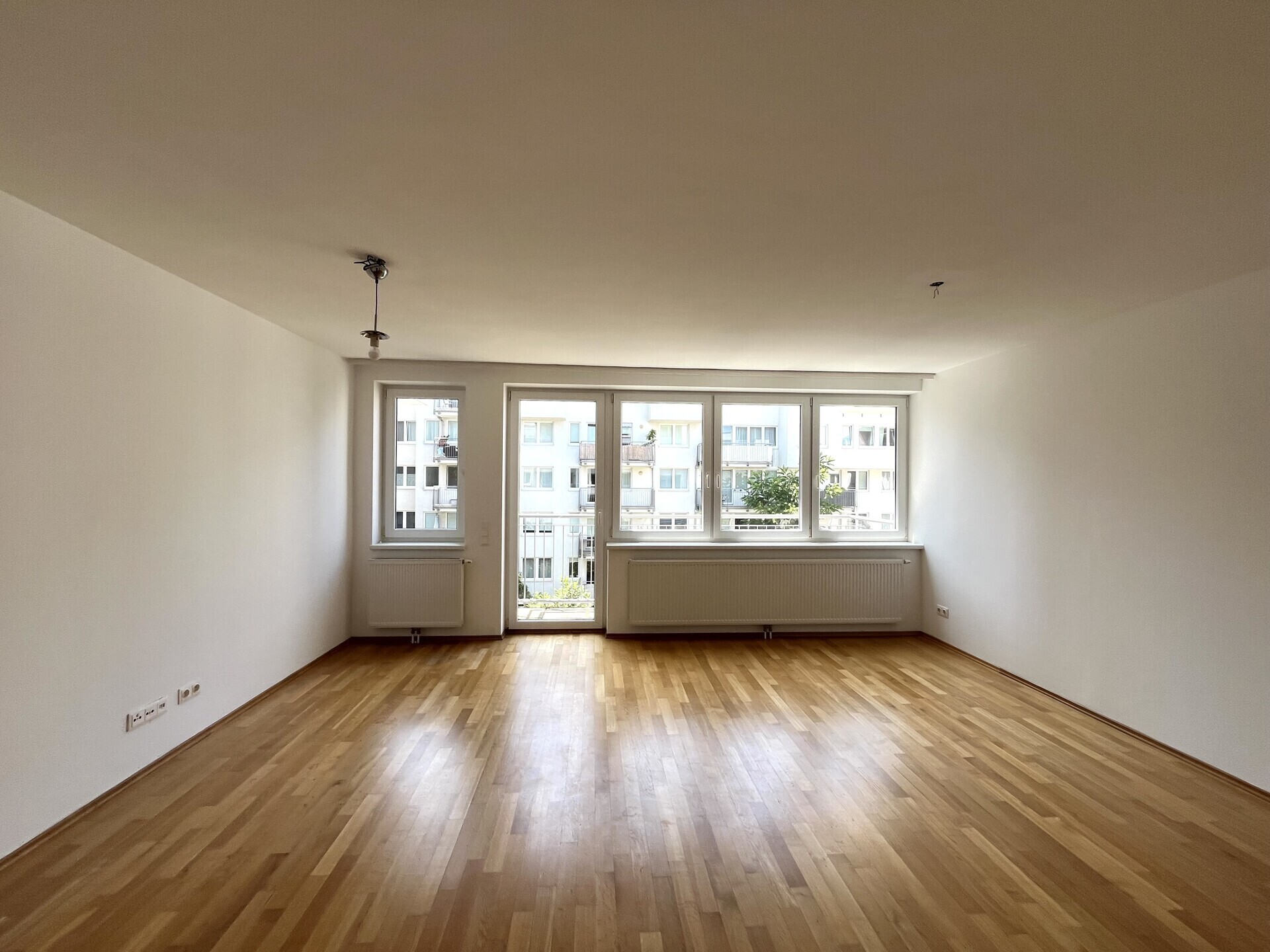 Zwei-Zimmer-Wohnung mit Balkon - Miete 1070 Wien